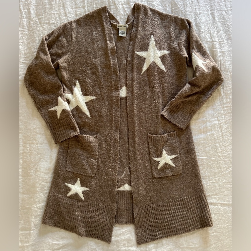 Sweet Romeo Duster with Stars - Picture 2 of 6